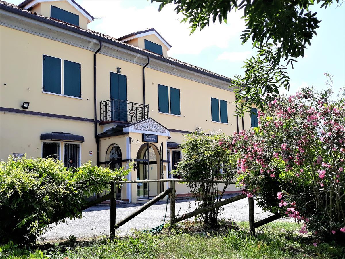 Hotel Locanda Del Passo Pomposa Экстерьер фото
